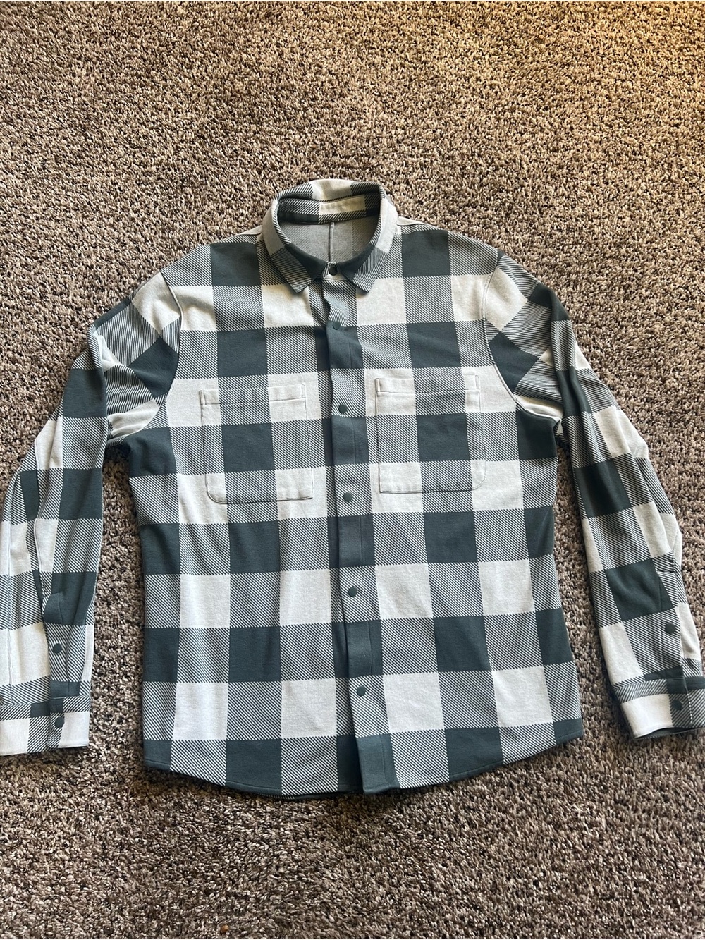 Lululemon Dark Forest and Bone.  Soft knit shirt.